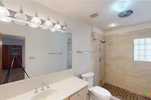 605 Broadmoor St, Victoria, TX 77904 - Photo 23