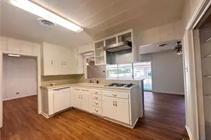 726 W San Antonio St, San Marcos, TX 78666 - Photo 7