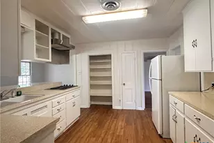 726 W San Antonio St, San Marcos, TX 78666 - Photo 9