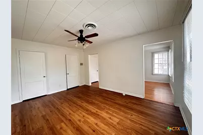 726 W San Antonio Street, San Marcos, TX 78666 - Photo 23