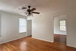 726 W San Antonio St, San Marcos, TX 78666 - Photo 21