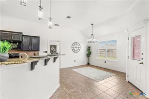 303 Belo Dr, Killeen, TX 76542 - Photo 9
