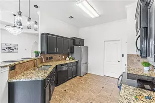 303 Belo Dr, Killeen, TX 76542 - Photo 13