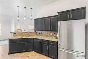 303 Belo Dr, Killeen, TX 76542 - Photo 11