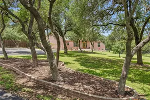 184 Stockman Cir, Spring Branch, TX 78070 - Photo 3