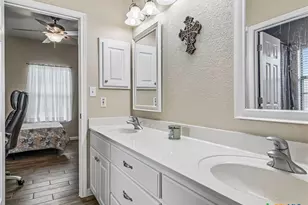 184 Stockman Cir, Spring Branch, TX 78070 - Photo 27