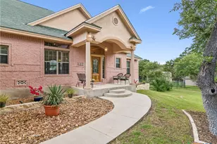 184 Stockman Cir, Spring Branch, TX 78070 - Photo 9