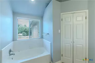 3012 Red Oak Dr, Belton, TX 76513 - Photo 13