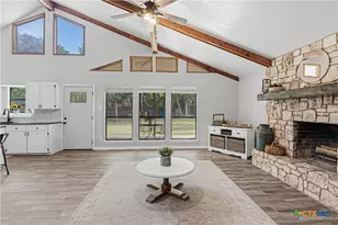 122 Twin Oak Rd, Seguin, TX 78155 - Photo 1