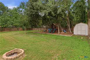 122 Twin Oak Rd, Seguin, TX 78155 - Photo 23