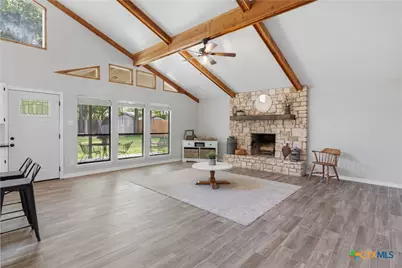 122 Twin Oak Road, Seguin, TX 78155 - Photo 3
