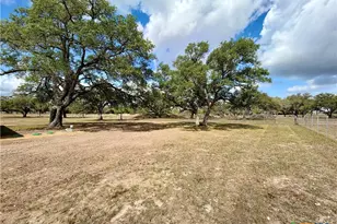 55 Rice Rd, Yoakum, TX 77995 - Photo 33