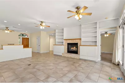 2832 Meadow Breeze, New Braunfels, TX 78132 - Photo 9