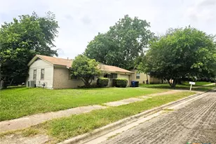 1203 Curry Ave, Copperas Cove, TX 76522 - Photo 3
