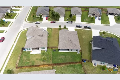 1444 Acorn Wood, Seguin, TX 78155 - Photo 35