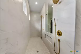 375 Shady Hollow, New Braunfels, TX 78132 - Photo 21