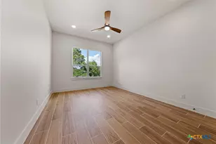 375 Shady Hollow, New Braunfels, TX 78132 - Photo 25