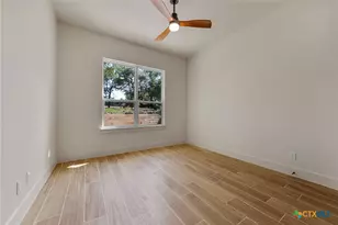 375 Shady Hollow, New Braunfels, TX 78132 - Photo 23
