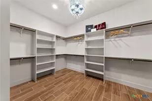 375 Shady Hollow, New Braunfels, TX 78132 - Photo 23