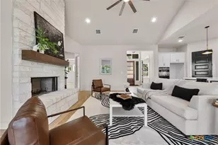 375 Shady Hollow, New Braunfels, TX 78132 - Photo 15