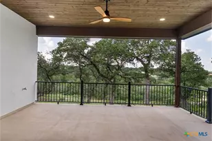375 Shady Hollow, New Braunfels, TX 78132 - Photo 33