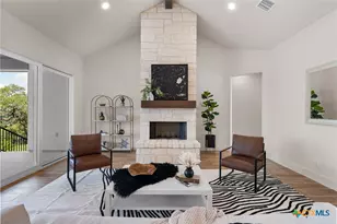 375 Shady Hollow, New Braunfels, TX 78132 - Photo 13