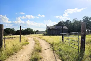 100 Reavis Dr, Kempner, TX 76539 - Photo 3