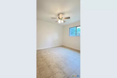 301 Westbend Circle, Seguin, TX 78155 - Photo 15