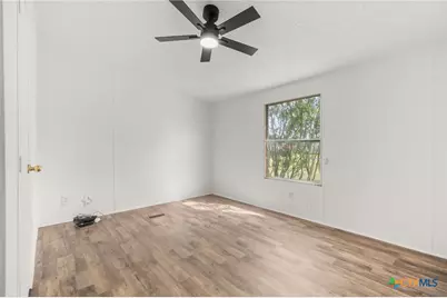 152 Hillside Drive, Troy, TX 76579 - Photo 17