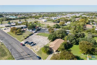 405,407,411,503 S Twin Creek Drive, Killeen, TX 76543 - Photo 13