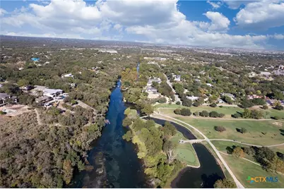 725 W Klingemann Street, New Braunfels, TX 78130 - Photo 29