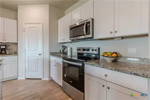 844 Peccary Pl, Seguin, TX 78155 - Photo 23