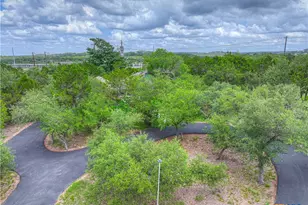 1737 Scenic View Dr, Canyon Lake, TX 78133 - Photo 35