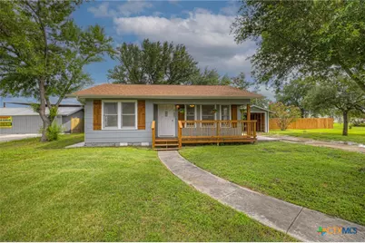 105 E Huebinger Street, Marion, TX 78124 - Photo 1
