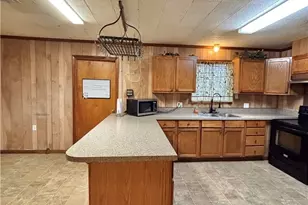 101 Cassie St, Port O'Connor, TX 77982 - Photo 17