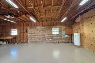 101 Cassie St, Port O'Connor, TX 77982 - Photo 5