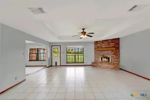 124 Country Gardens Gardens, La Vernia, TX 78121 - Photo 13
