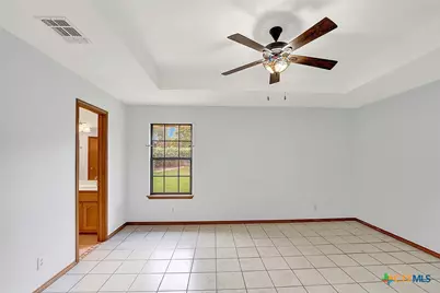 124 Country Gardens, La Vernia, TX 78121 - Photo 21