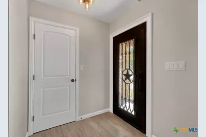 3055 Lakeview Drive, Canyon Lake, TX 78133 - Photo 5
