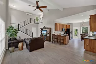 3055 Lakeview Dr, Canyon Lake, TX 78133 - Photo 9