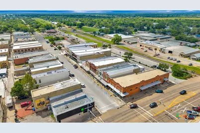 119 E Main Street, Cuero, TX 77954 - Photo 41