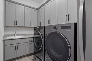 1404 Roxburg Wy, San Antonio, TX 78260 - Photo 23