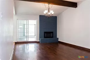 211 E Hogan Dr, Copperas Cove, TX 76522 - Photo 3