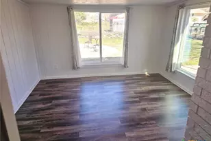 211 E Hogan Dr, Copperas Cove, TX 76522 - Photo 7