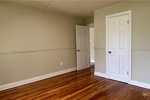904 Bismark St, Seguin, TX 78155 - Photo 15