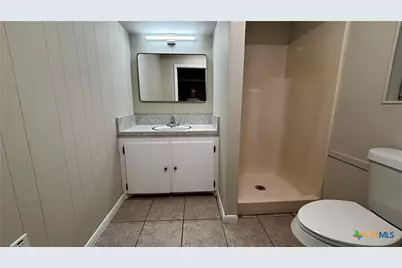 904 Bismark Street, Seguin, TX 78155 - Photo 29