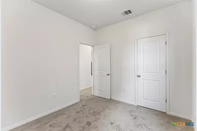 124 NE Peony Lane, Jarrell, TX 76537 - Photo 23