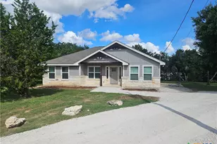 134 Alpine Ct, Spring Branch, TX 78070 - Photo 3