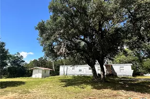 1712 Hofheinz St, San Marcos, TX 78666 - Photo 17