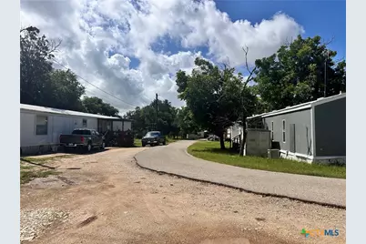 1712 Hofheinz Street, San Marcos, TX 78666 - Photo 7